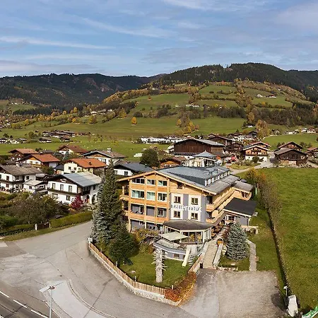 호텔 Restaurant Tauernhex 3*